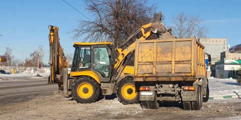 За сутки с улиц Ульяновска вывезли 130 самосвалов снега