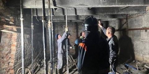 Власти Ульяновска устраняют угрозу обрушения дома №13 по улице Доватора