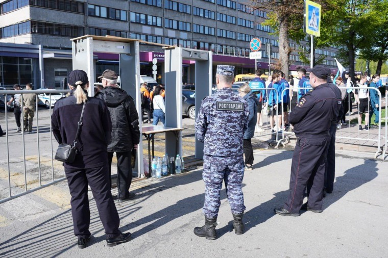 В Ульяновске 9 Мая вход на основные мероприятия будет организован через рамки металлодетекторов 