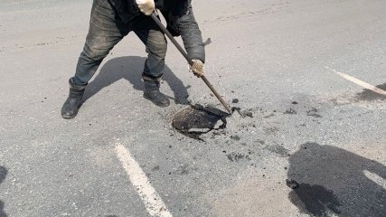 Ульяновские дорожники ликвидировали подтопление местного проезда на проспекте Олимпийском
