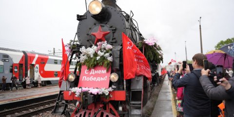 Жители Ульяновска встретили «Паровоз Победы»