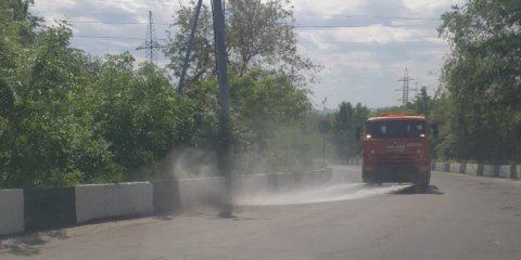 В связи с жаркой погодой в Ульяновске усилили мойку дороги