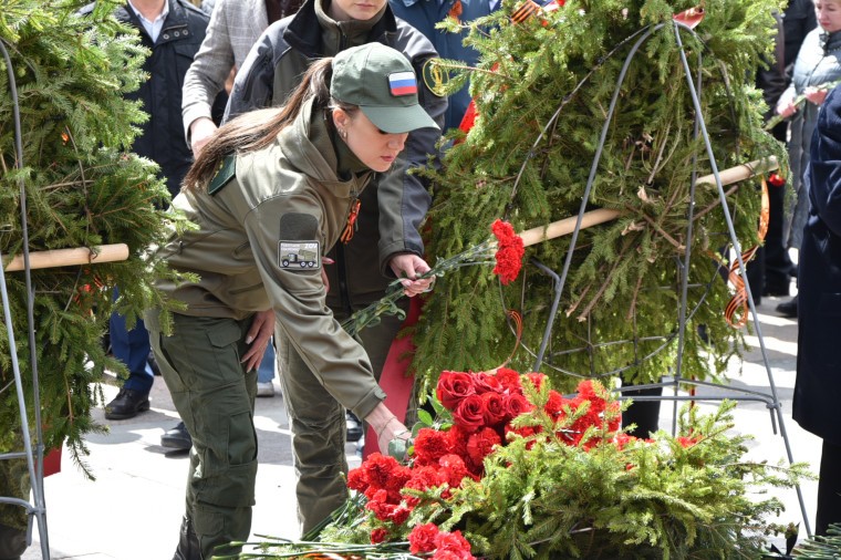 В Ульяновске накануне Дня Победы почтили память погибших в Великой Отечественной войне