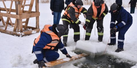Ледовая обстановка перед Крещенскими купаниями в Ульяновске остаётся сложной