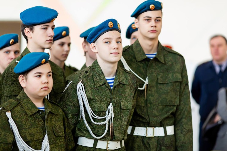 В Ульяновске стартовал месячник военно-патриотического воспитания