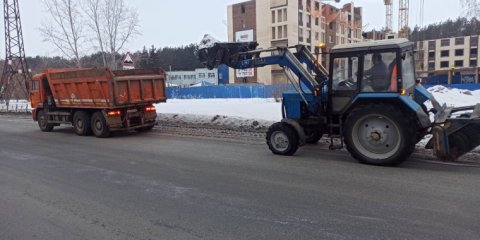 В ночь на 25 января ульяновские улицы очищали от снега и наледи 59 единиц спецтехники