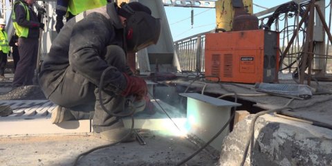 На Императорском мосту через Волгу стартует ремонт седьмого деформационного шва