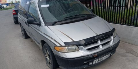 На улице Юго-Западной в Засвияжье обнаружен брошенный Додж
