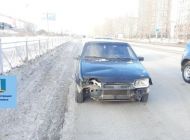 Администрация Ульяновска готовится убрать брошенную на дороге машину