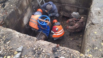 В Ульяновске устраняют четыре утечки на сетях водоснабжения