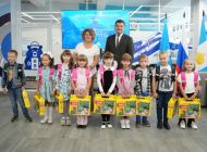 Более шести тысяч детей из Ульяновска получили помощь к новому учебному году