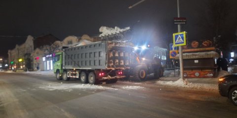 С улиц Ульяновска за сутки вывезено 180 самосвалов снега