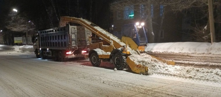 Ульяновские дорожники продолжают наращивать темпы вывоза снега