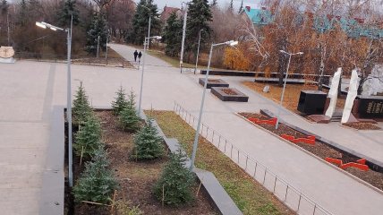 В Ульяновске отремонтировано освещение на площади 30-летия Победы