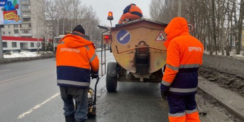 В Ленинском и Заволжском районах Ульяновска организован ямочный ремонт дорог