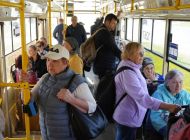 До 10 тысяч ульяновцев еженедельно едут в СНТ на трамвае