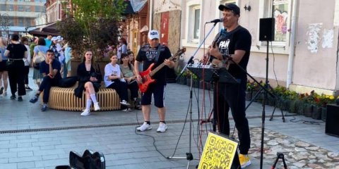 На улице Федерации в эти выходные выступят молодые музыканты и  DJ Sasha Zmei