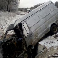 «ГАЗель» вылетела в кювет и перевернулась