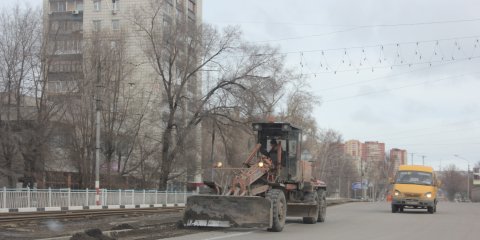 Ульяновские дорожники приступили к очистке дорог от смёта