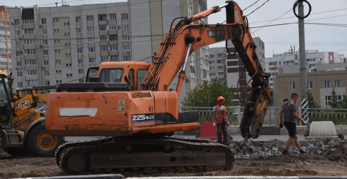 На Минаевском мосту демонтировано почти 300 квадратных метров средней части