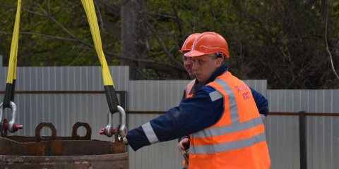 На строительстве нового ульяновского моста через Свиягу ведётся бетонирование опор