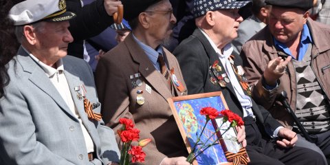 Такси для ветеранов Великой Отечественной войны до конца года будет бесплатным