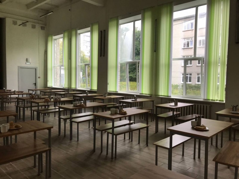 К 1 сентября капитально отремонтировали пищеблоки в 11 городских школах