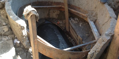 В Железнодорожном районе проведён ремонт канализационного коллектора