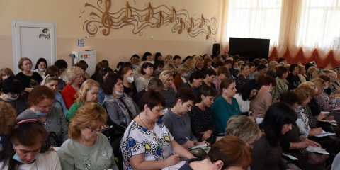 В Ульяновске на специальном совещании с заведующими детскими садами обсудили безопасность воспитанников