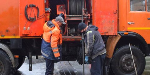 В Ульяновске ведётся очистка ливневок и ремонт дорог