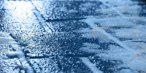 В Ульяновске ожидается сильный ветер и гололедица