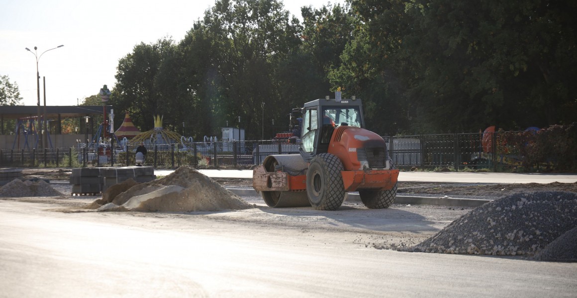 Ремонт дороги вдоль парка «Прибрежный» завершат в начале октября