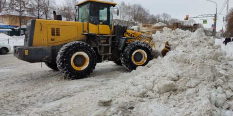 В Ульяновске ежесуточно для очистки улиц от снега дополнительно привлекают около 40 единиц техники