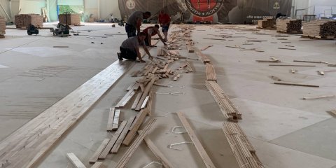 В спорткомплексе «Новое поколение» модернизируют зал для мини-футбола
