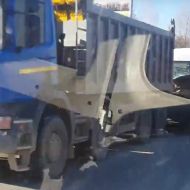В Ульяновске маршрутка столкнулась с самосвалом. Пострадали пять человек