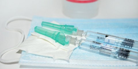 За отказ от вакцинации будет налагаться штраф до 1 млн.рублей