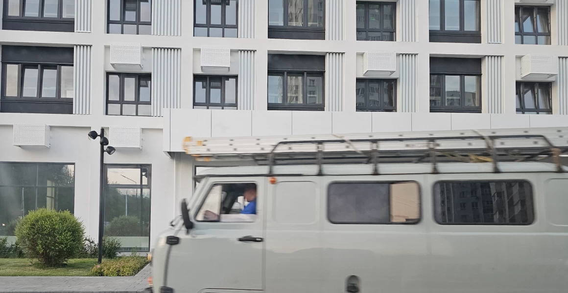 В ЖК Аквамарин-2 восстановили подачу воды и электроэнергии В ЖК Аквамарин-2 восстановили подачу воды и электроэнергии