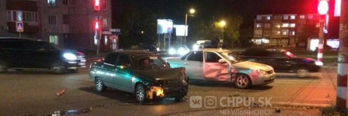 ДТП на Кролюницкого-Нариманова в Ульяновске произошло ночью