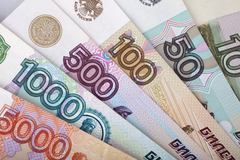 До 2020–2022 года учителям обещают зарплату до 70 000–75 000 рублей