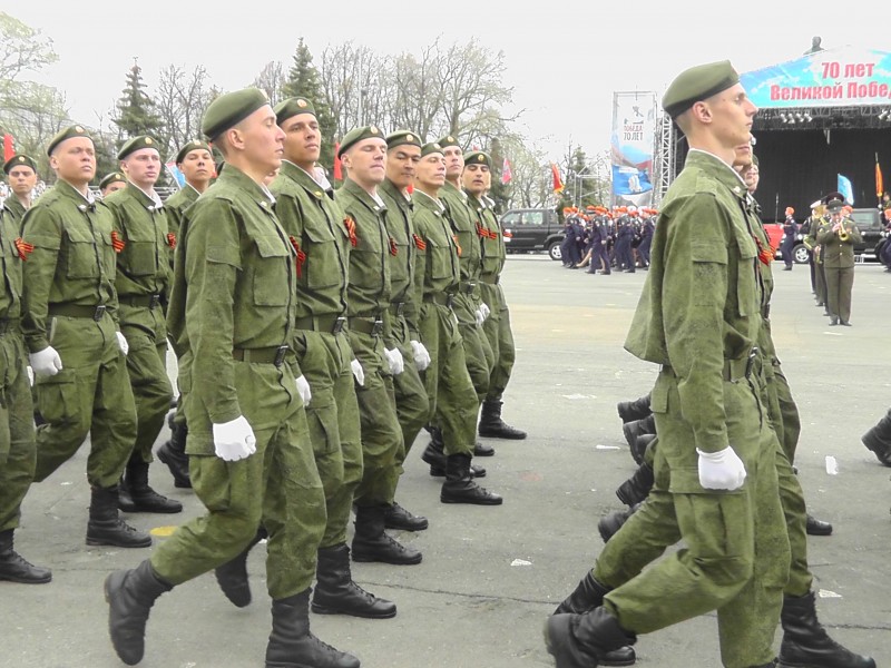 Непригодных к воинской службе будут "долечивать" за счет государства