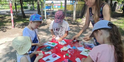 Футбол, мастер-классы и живопись: в Ульяновске продолжается проект &laquo;Лето во дворах&raquo;