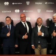 МегаФон и КХЛ отмечают 12-летие совместного развития российского хоккея