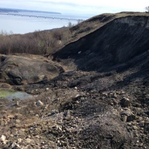 Оползень Милановского продолжает двигаться. Мостоотряд расселят до конца года
