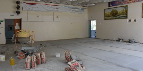В Ульяновске приступили к ремонту школ