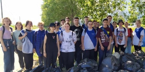 Ульяновские подростки в составе трудовых отрядов благоустраивают общественные пространства
