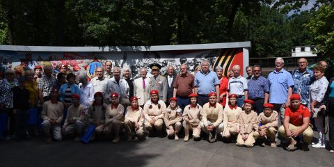 Ветераны из Санкт-Петербурга прибыли в Ульяновск в рамках акции "Поезд Памяти и Славы"