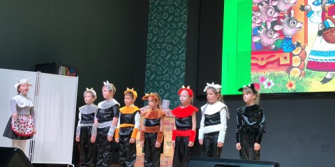 В Ульяновске прошел фестиваль-конкурс театральных постановок среди школьных театров