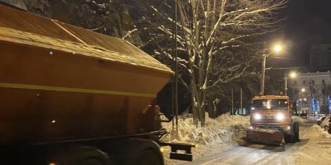В Ульяновске вывозят снег и расширяют проезжую часть дорог