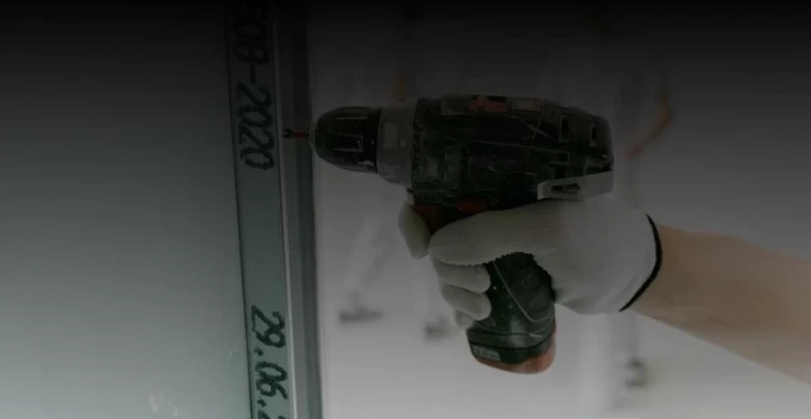 Ульяновские дорожники расширяют проезжую часть в микрорайоне Опытное поле