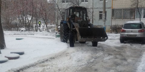 Администрацией Ульяновска заактировано более двух тысяч нарушений содержания дворов и кровель